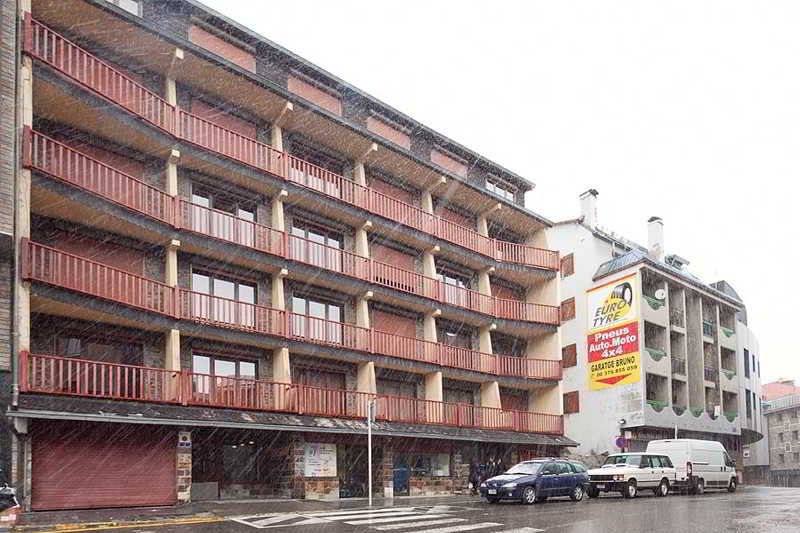 Kione Calgary Διαμέρισμα Pas De La Casa Εξωτερικό φωτογραφία